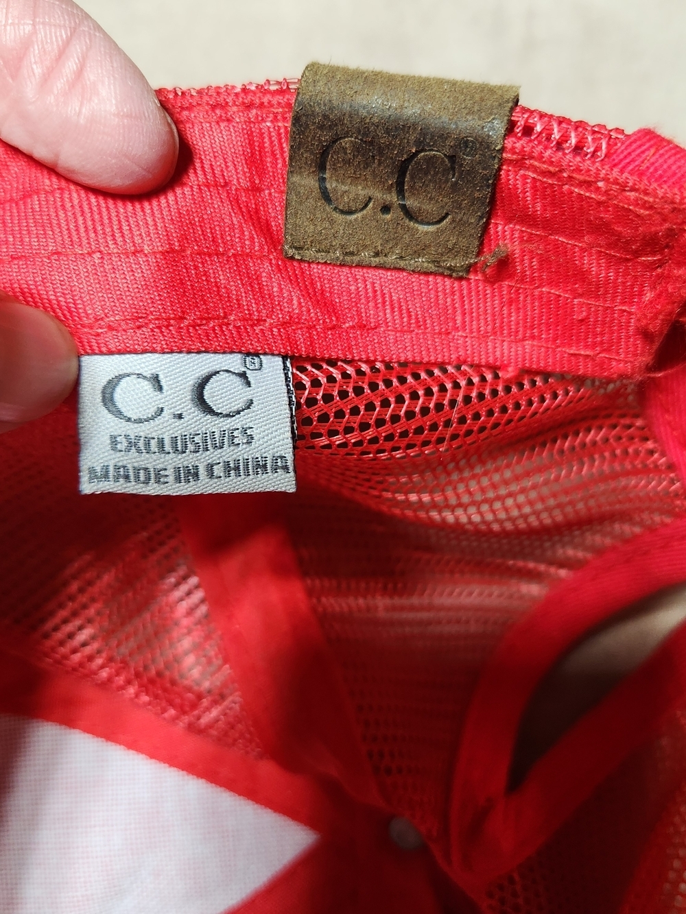 C.C Red Mesh Skull Art Work Trucker Hat Adult Size - Picture 3 of 7